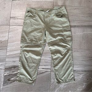 Men’s Columbia Convertible moisture wicking hiking pants size 44 x 30 - like new